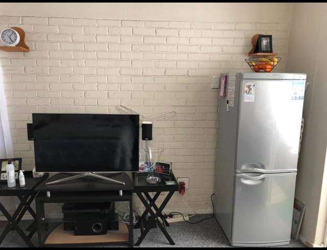 1 BEDROOM APARTMENT RENTED IN HUMEWOOD